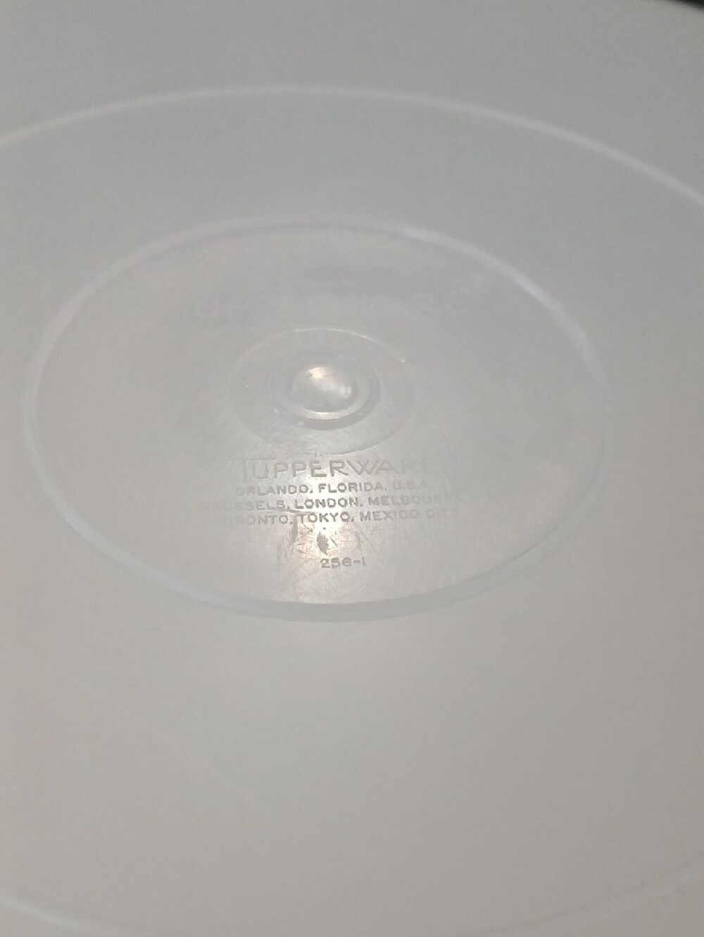 Tupperware White Stackable Round Food Container Set - Picture 7 of 8